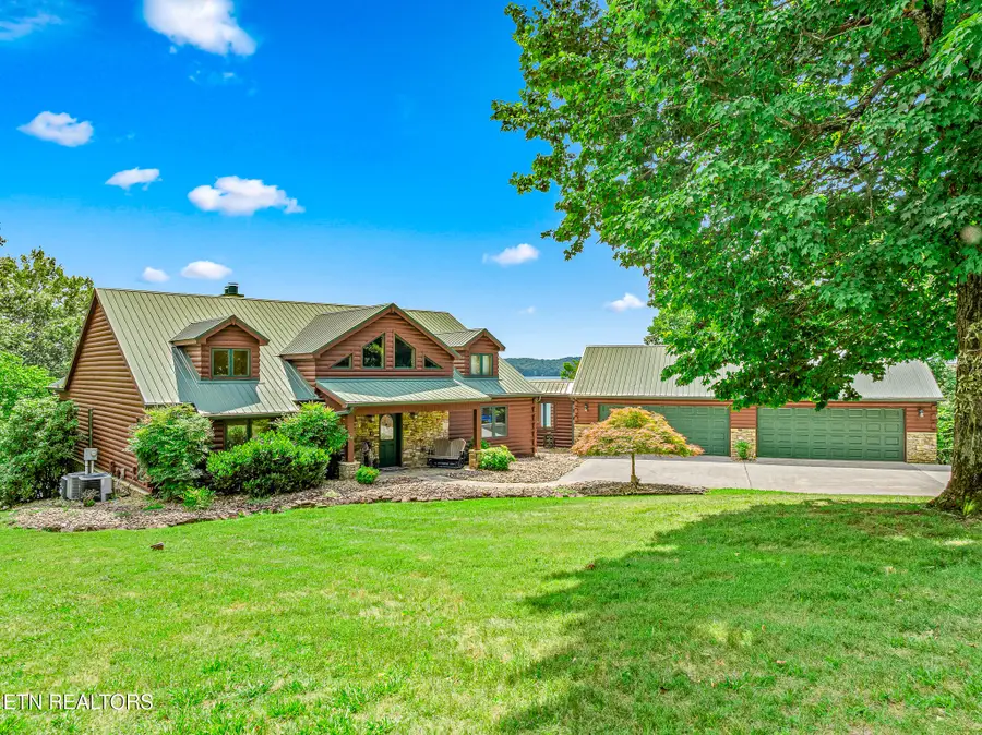 2114 Bridge View Drive, Dandridge, TN 37725 - Image #2
