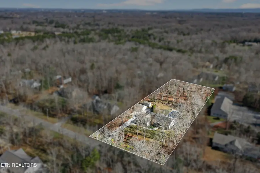 1048 Forest Drive, Crossville, TN 38555 - Image #3