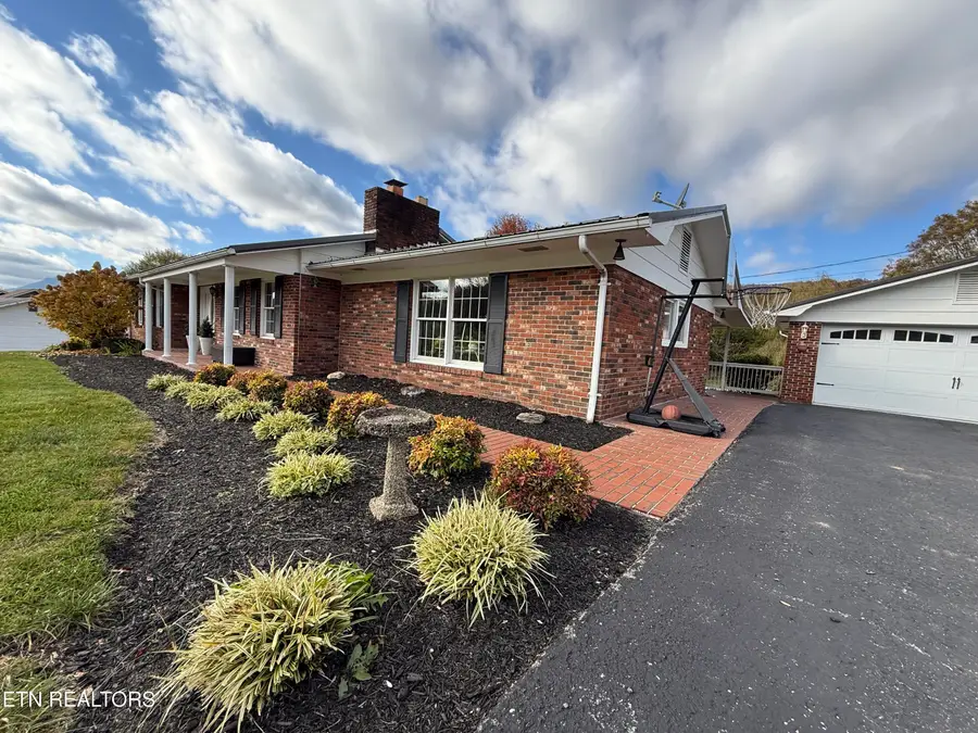 20201 Wilderness Rd, Rose Hill, VA 24281 - Image #3