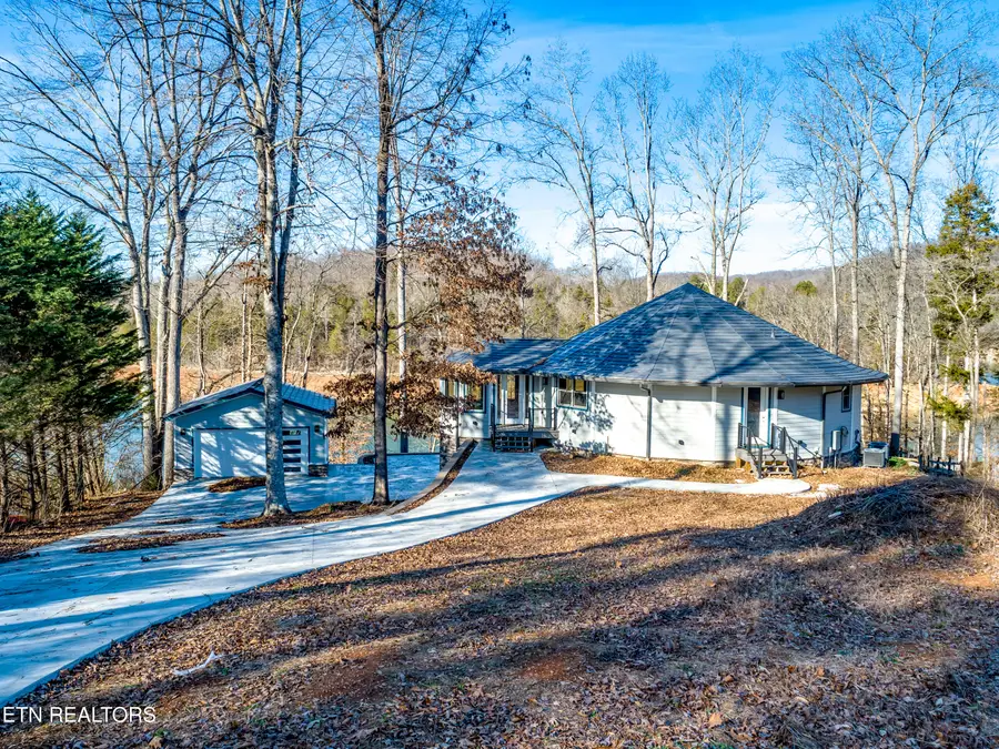 194 Helms Ferry Rd, Sharps Chapel, TN 37866 - Image #2