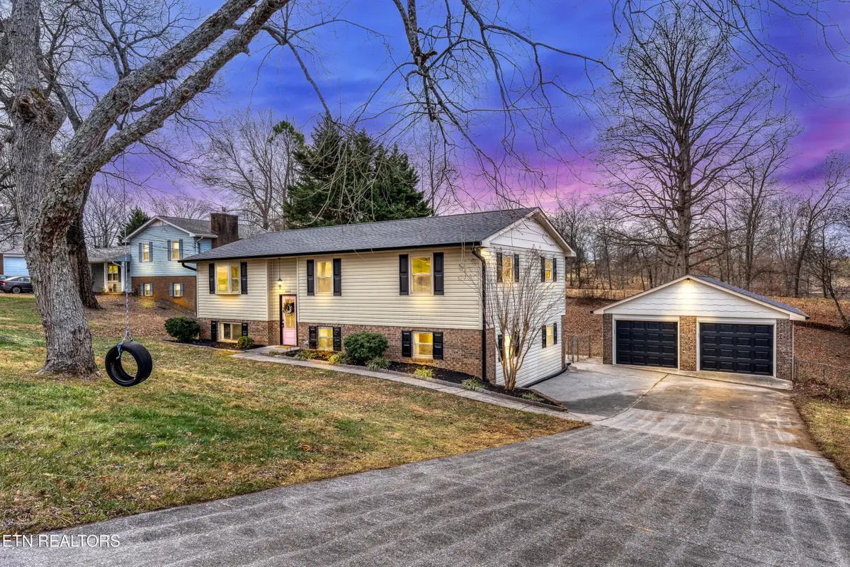 2323 Mark Lane, Maryville, TN 37803 - Image #1