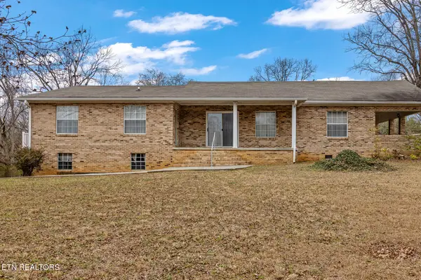 808 Cantrell Place, Etowah, TN 37331