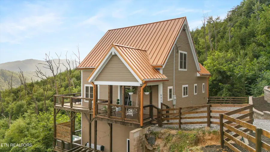 647 Kristis Place, Gatlinburg, TN 37738 - Image #3
