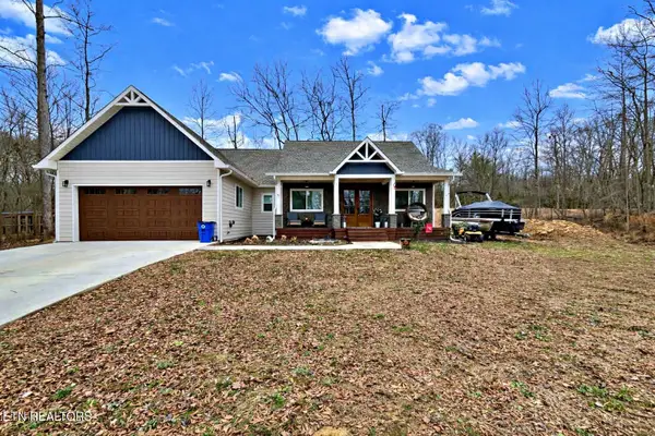 715 Half Moon Shores Drive, Ten Mile, TN 37880