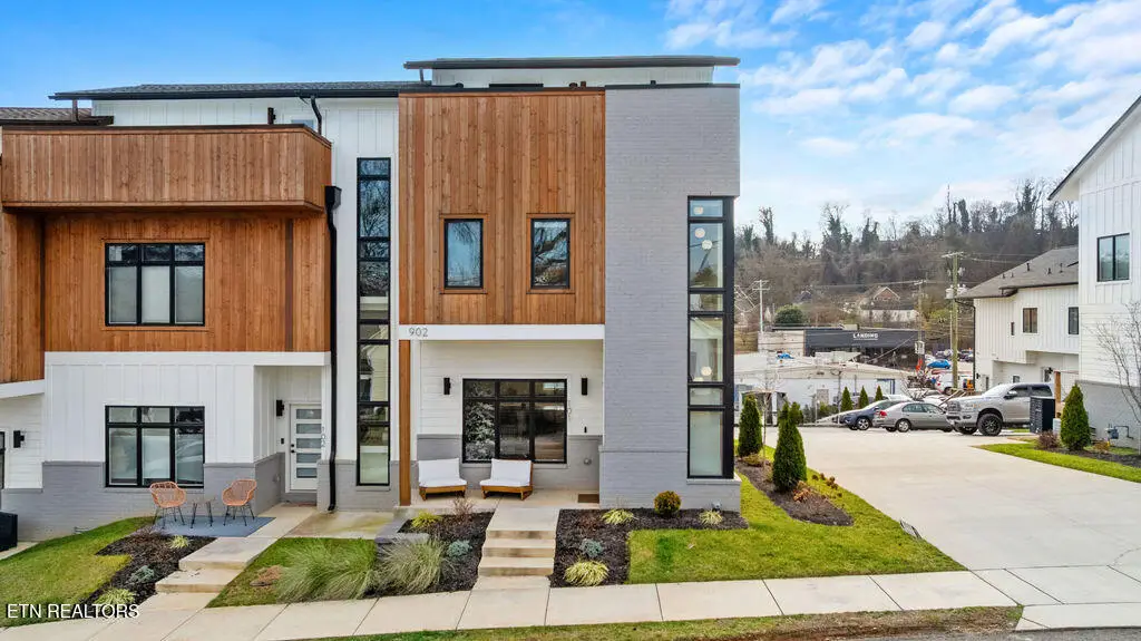 902 Phillips Ave #101, Knoxville, TN 37920 - Image #1