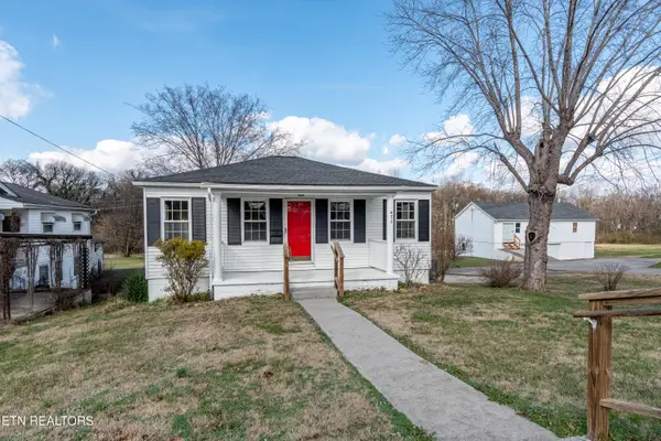 471 E Lincoln Rd, Alcoa, TN 37701