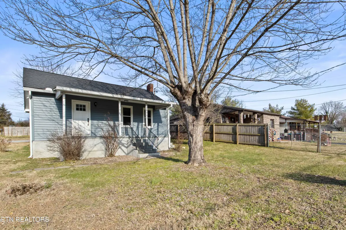 411 Forestal Drive, Knoxville, TN 37918 - Image #1