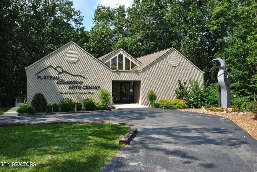 127 Juniper Drive, Crossville, TN 38558 - Image #3