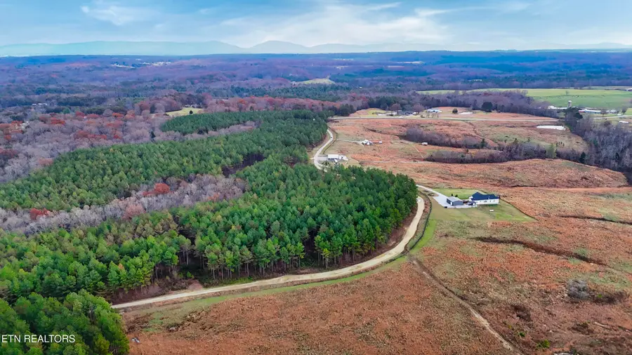 6 Rocky Mountain Way, Crossville, TN 38572 - Image #2