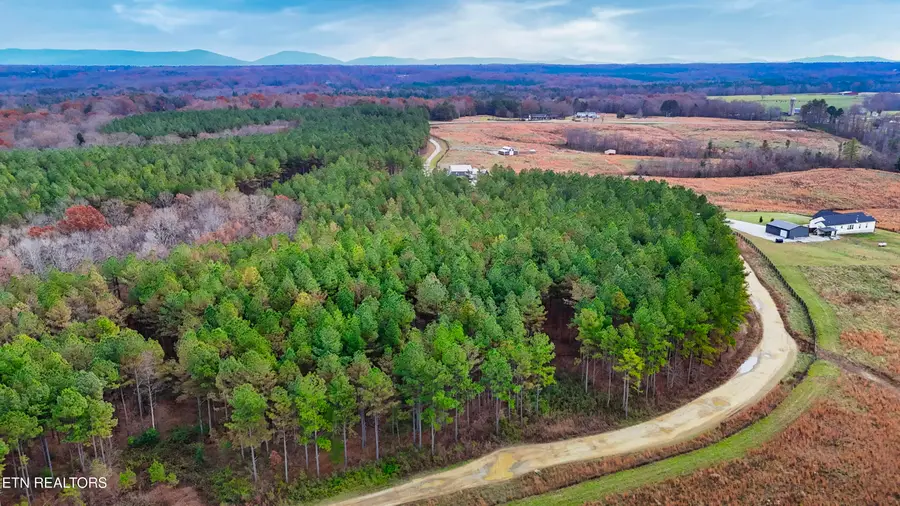 6 Rocky Mountain Way, Crossville, TN 38572 - Image #3