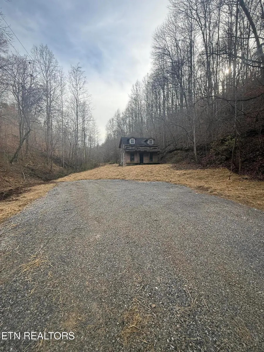 3539 Woodgrove Lane, Maryville, TN 37803 - Image #2