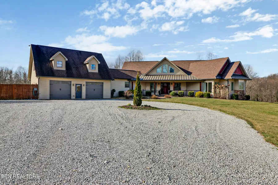 370 Randolph Rd, Crossville, TN 38555 - Image #2