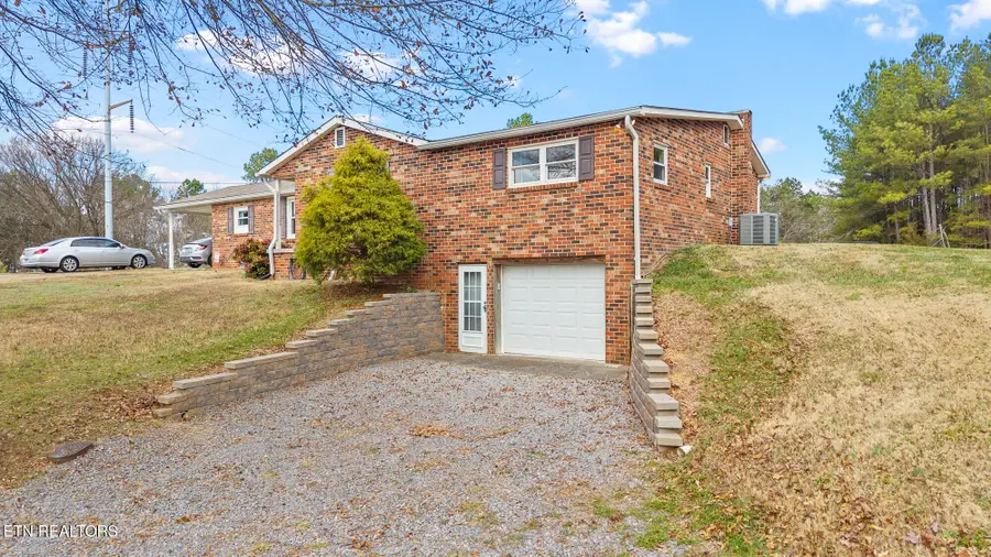 265 NE Riverside Drive, Charleston, TN 37310 - Image #2