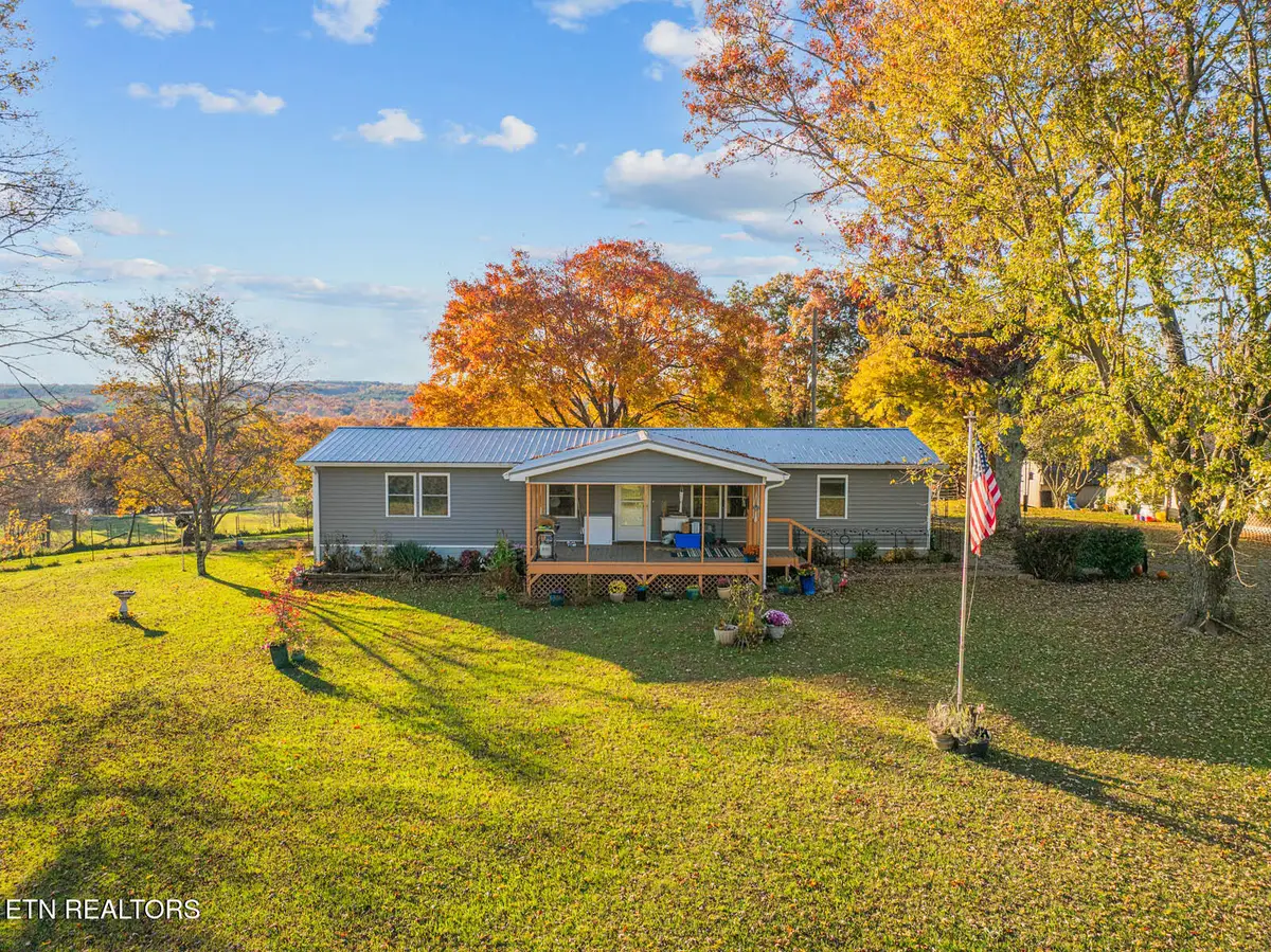 2633 Claysville Rd, Crossville, TN 38571 - Image #1