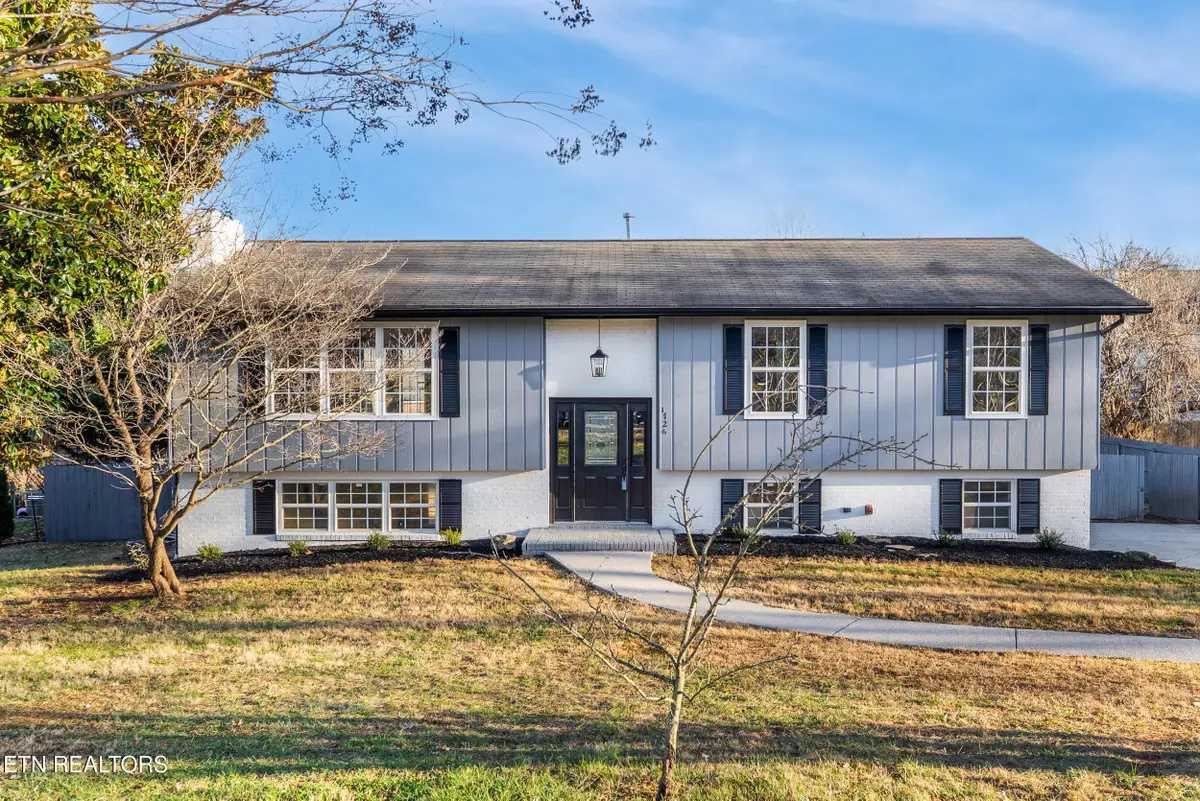 1726 Scenic Drive, Maryville, TN 37803 - Image #1