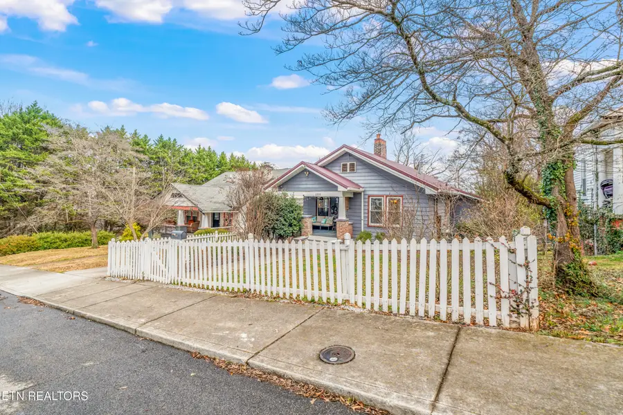 1414 Kenyon St, Knoxville, TN 37917 - Image #3