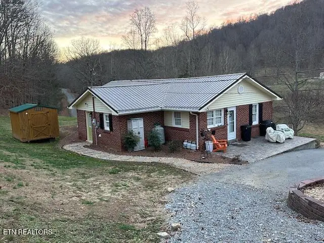 1625 Machine Branch Rd, Ewing, VA 24248 - Image #2