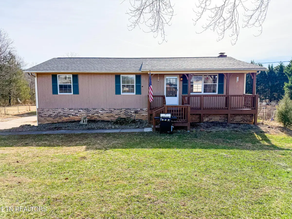 2109 Colonial Circle, Maryville, TN 37803 - Image #1