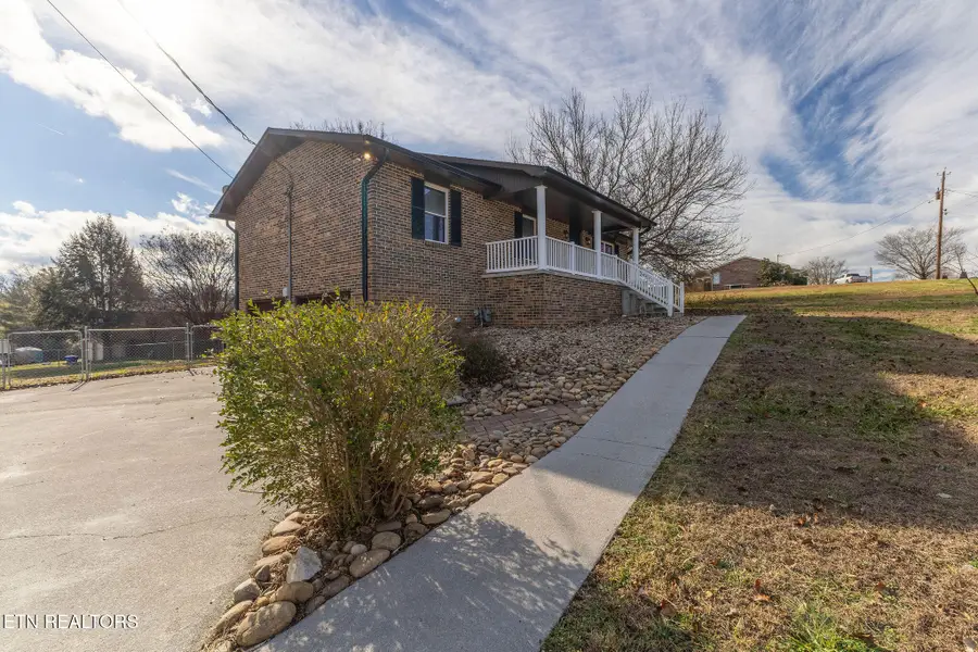 607 Devon St, Seymour, TN 37865 - Image #3