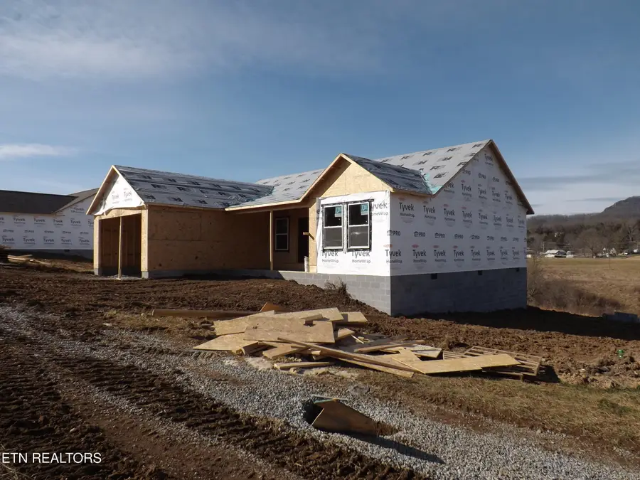 963 Shawanee Rd, Harrogate, TN 37752 - Image #3