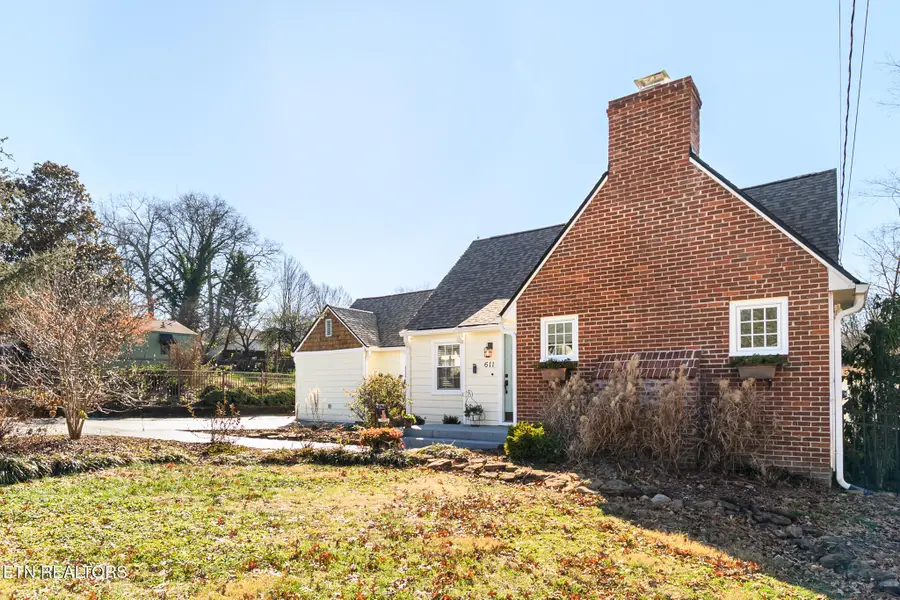 611 Kesterson Rd, Knoxville, TN 37918 - Image #2