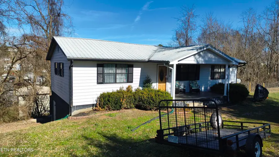 827 Seabrook St, Newport, TN 37821 - Image #2