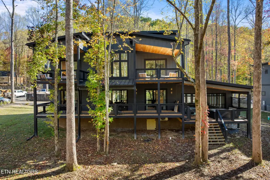 4143 Fontaine Way, Gatlinburg, TN 37738 - Image #2