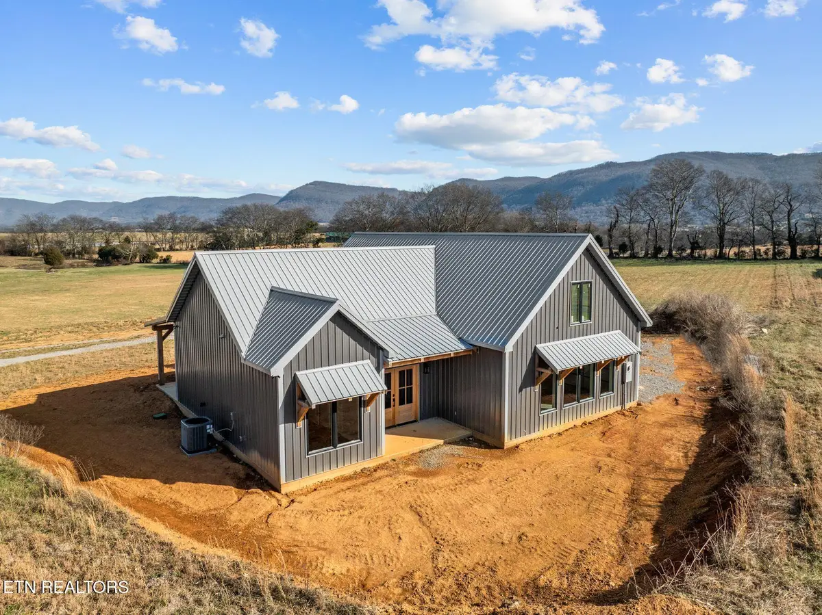 20136 Old State Highway 28, Pikeville, TN 37367 - Image #1