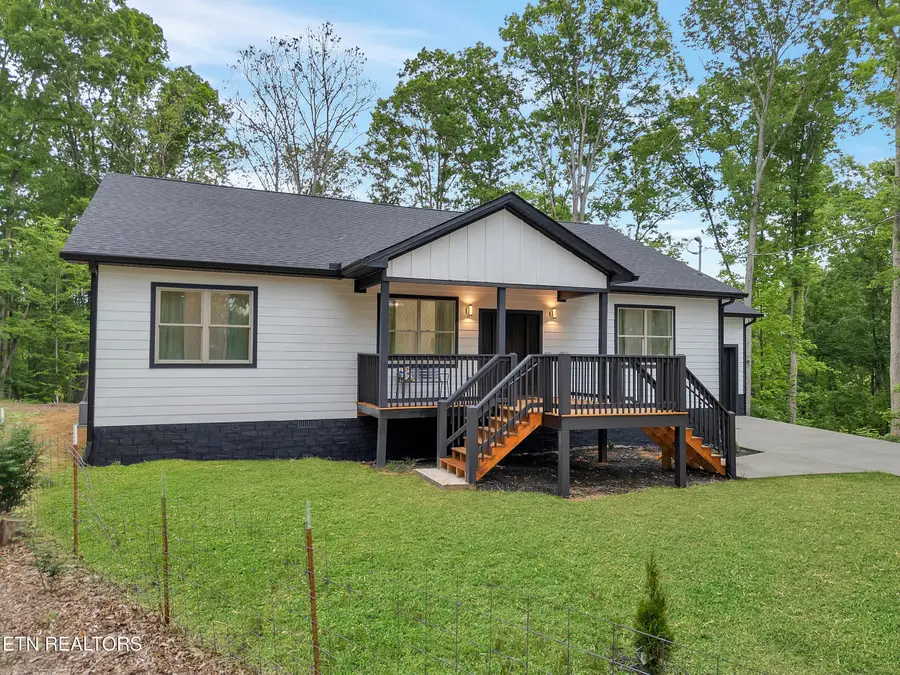 1395 Willow Creek Lane, Sevierville, TN 37876 - Image #2