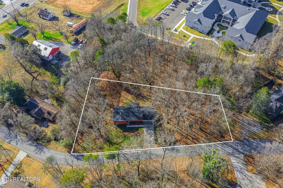 7625 Ogg Rd, Knoxville, TN 37938 - Image #2