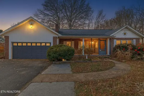 1631 Springbrook Rd, Alcoa, TN 37701