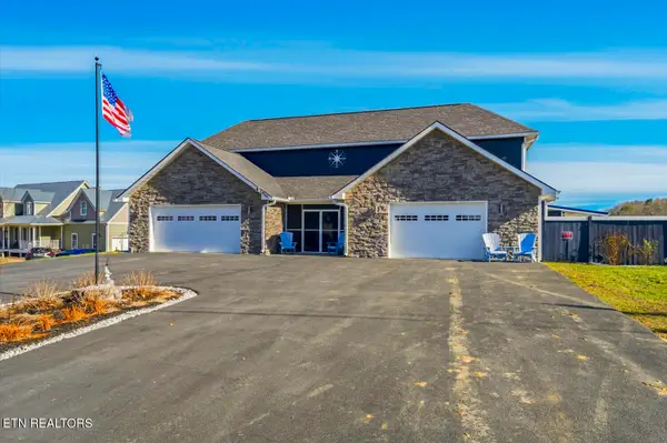 1964 Harbor Hills Drive, Dandridge, TN 37725