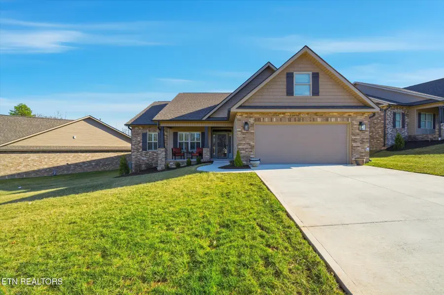 7122 Volunteer Ridge Lane, Knoxville, TN 37918 - Image #2