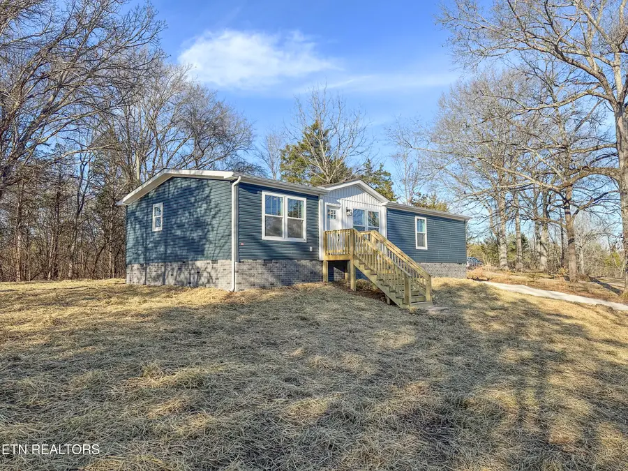 8505 E Emory Rd, Corryton, TN 37721 - Image #2