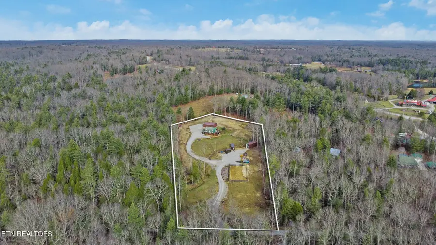 260 Indian Rock Tr, Jamestown, TN 38556 - Image #2