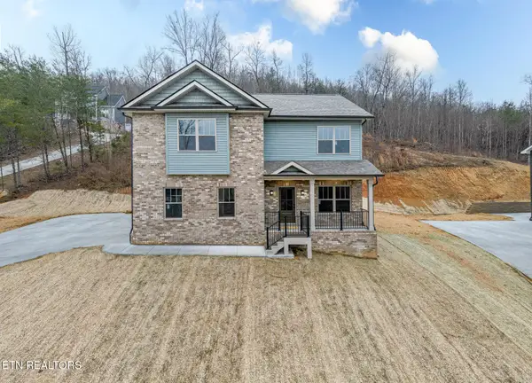 8136 Chestnut Hill Lane, Knoxville, TN 37924