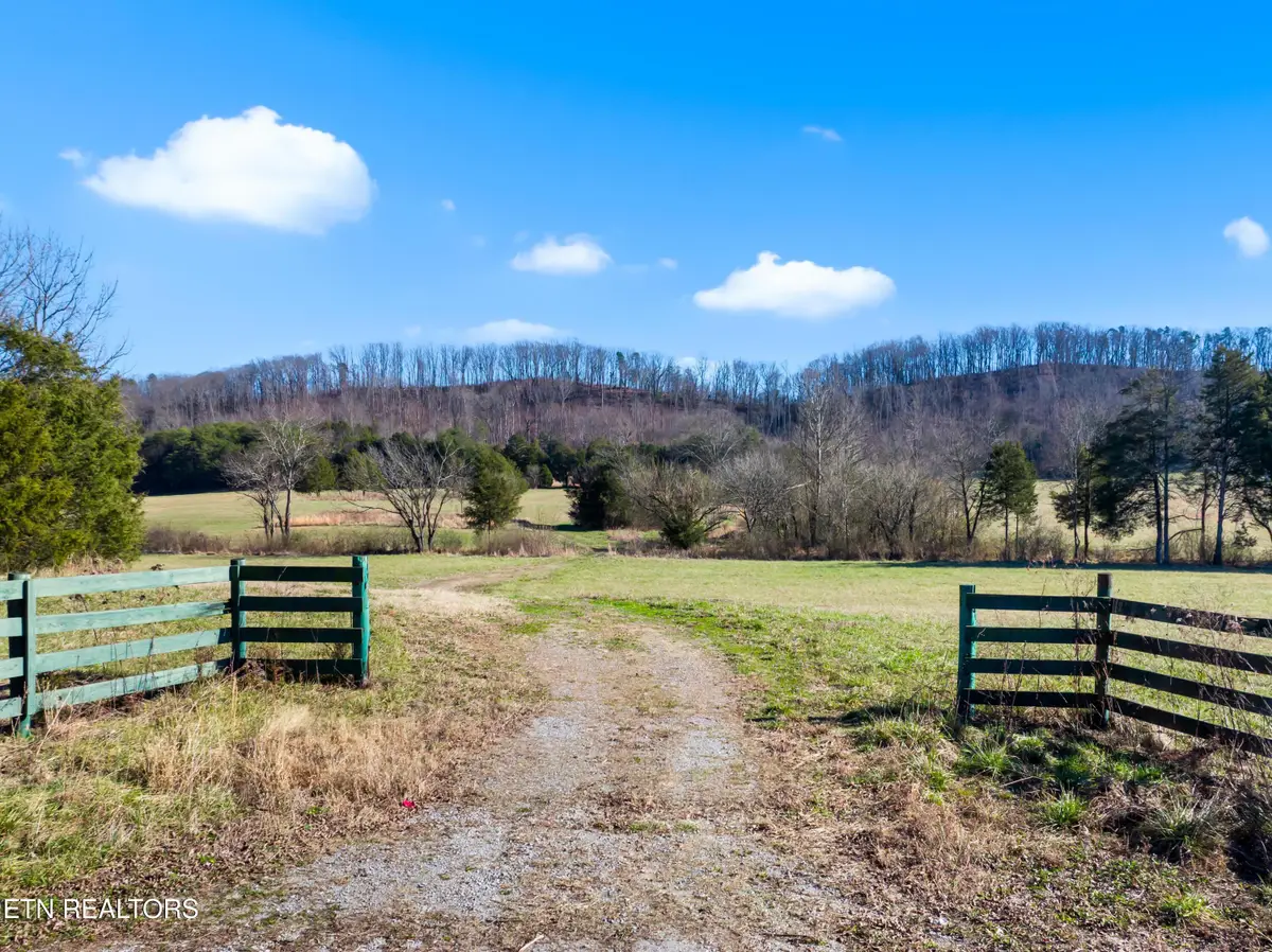 1311 Paint Rock Valley Rd, Philadelphia, TN 37846 - Image #1