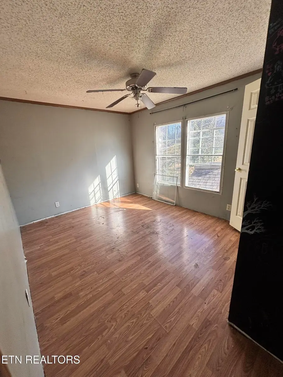 1352 Byrd Circle, Kingston, TN 37763 - Image #3