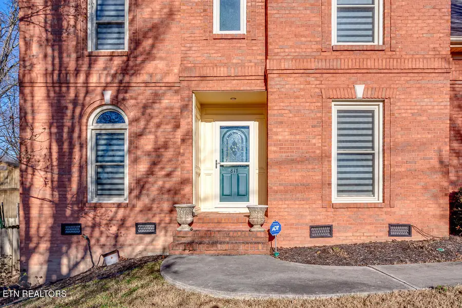 817 Tate Trotter Rd, Powell, TN 37849 - Image #3