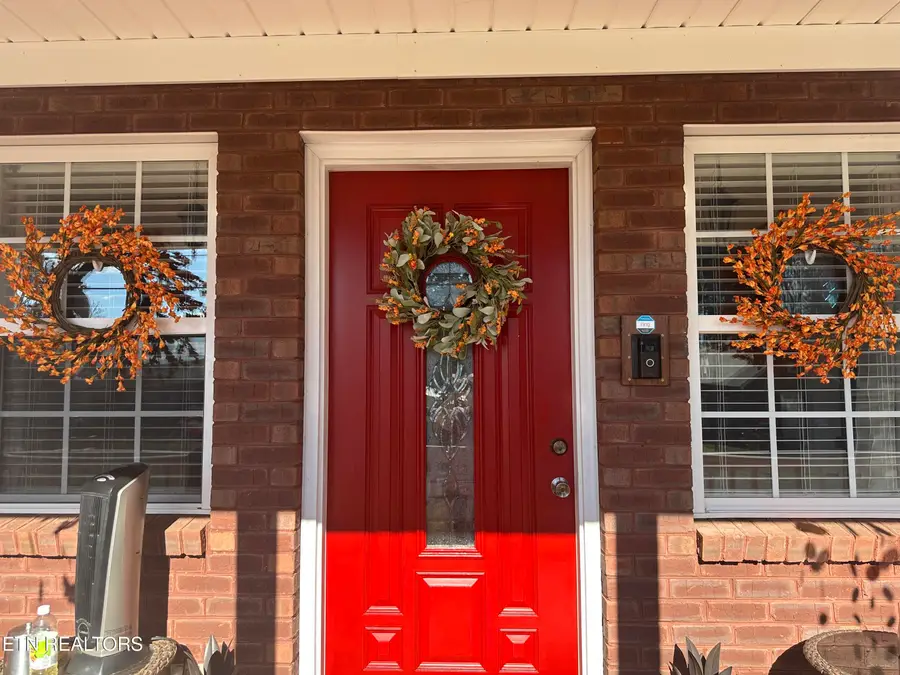 314 W Walnut St, Madisonville, TN 37354 - Image #2