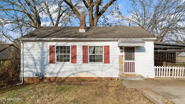 2509 Marshall St, Maryville, TN 37804