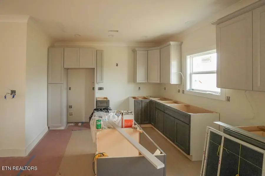 5215 N Wildwood Rd, Maryville, TN 37804 - Image #3