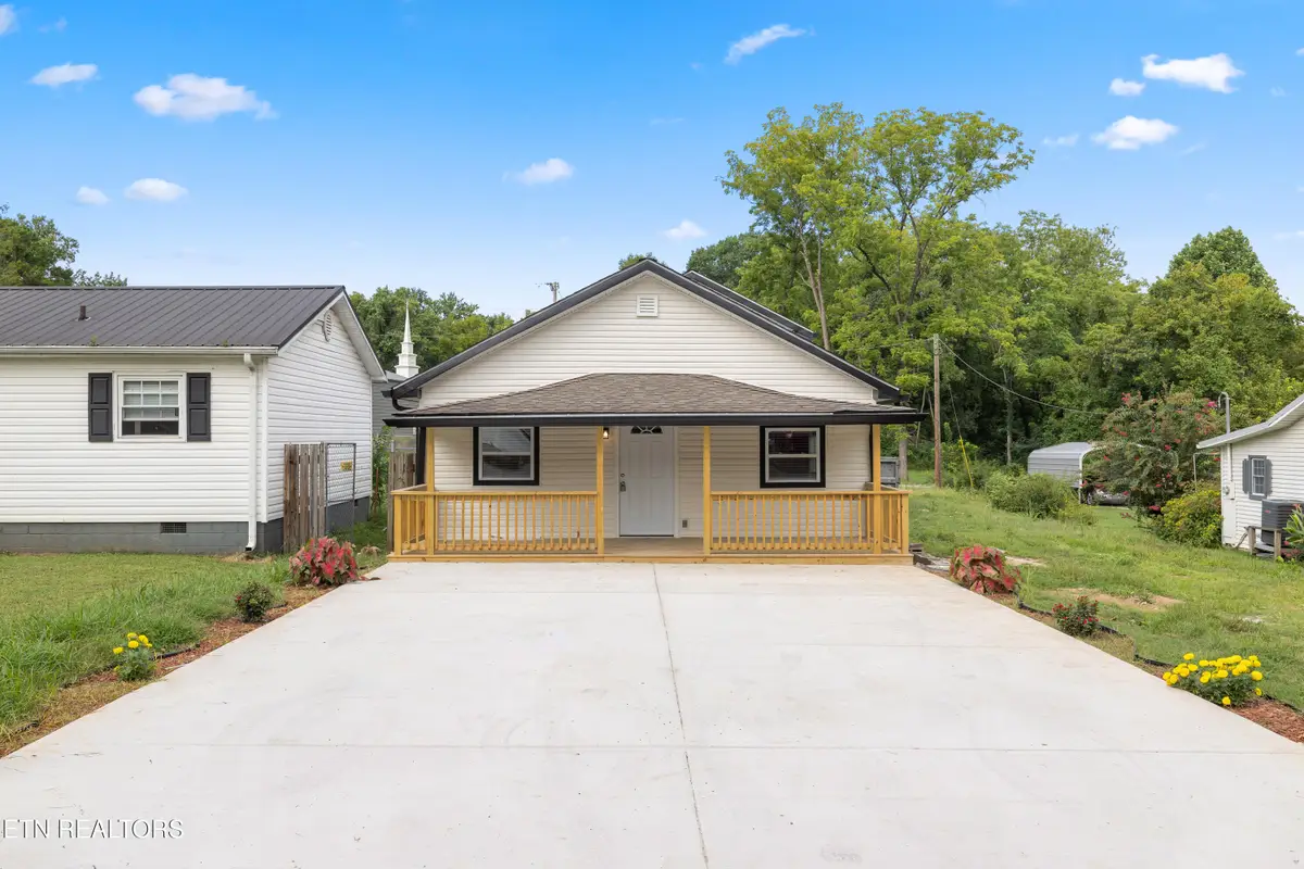 4205 Tomlinson St, Knoxville, TN 37920 - Image #1