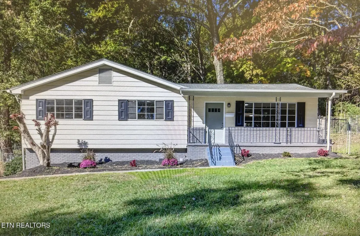 3429 Peachwood Rd, Knoxville, TN 37921 - Image #1