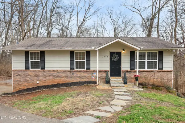 3353 Forest Heights Circle, Lenoir City, TN 37772