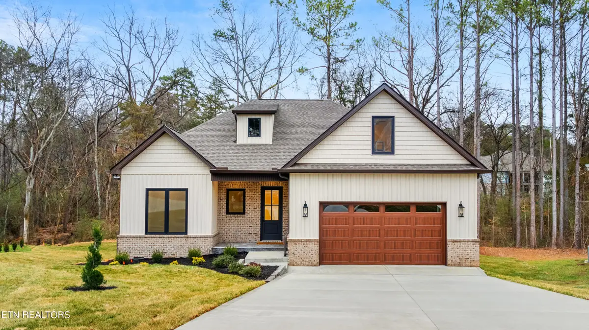 212 Cheeyo Tr, Loudon, TN 37774 - Image #1