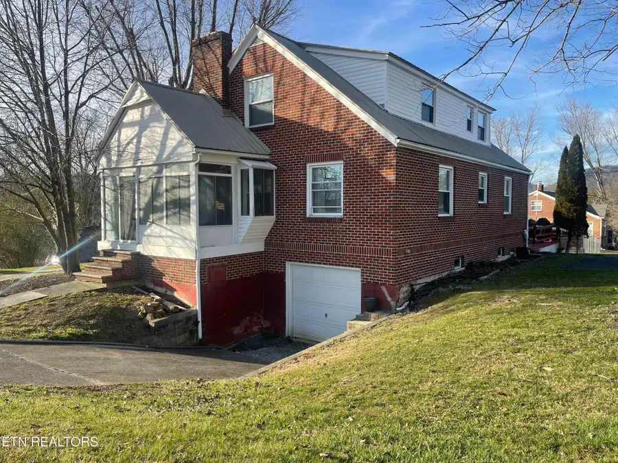 105 Franklin Ave, Harrogate, TN 37752 - Image #2