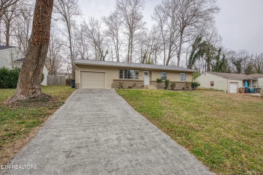 315 Hermitage Drive, Knoxville, TN 37920 - Image #3