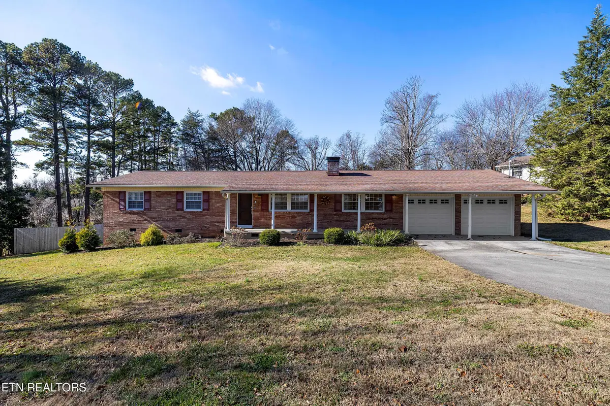 421 Elkmont Rd, Knoxville, TN 37922 - Image #1