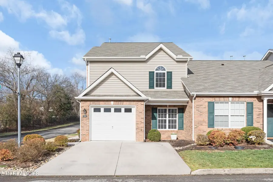 3719 Sean Grove Way, Knoxville, TN 37921 - Image #2